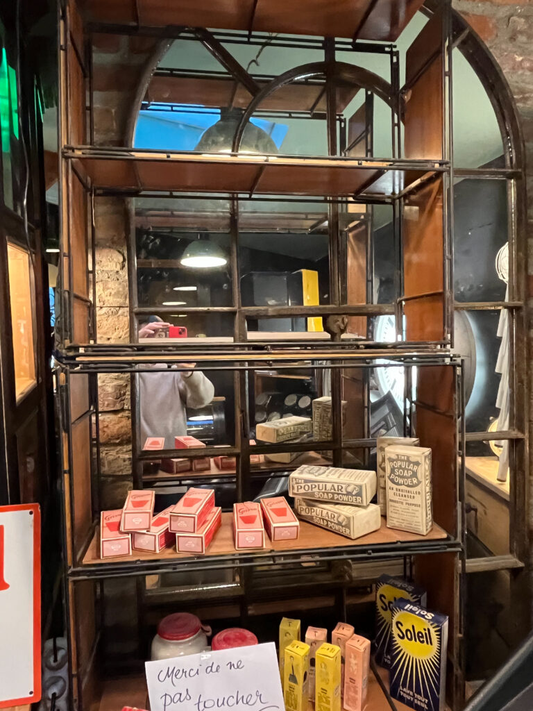 Meubles - Étagères métal